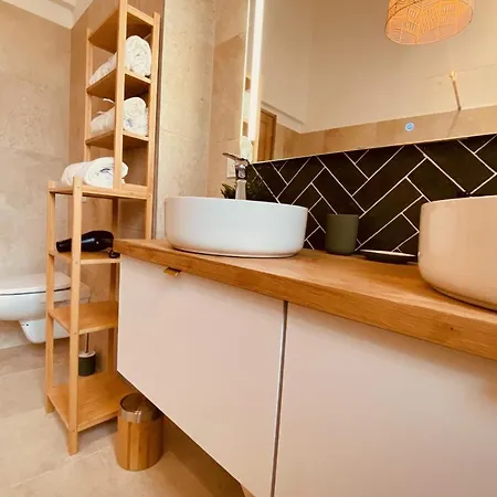 La Terra Nostra - Townhouse - Swimming Pool * Nimes